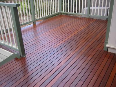 wood deck cleaning sealing